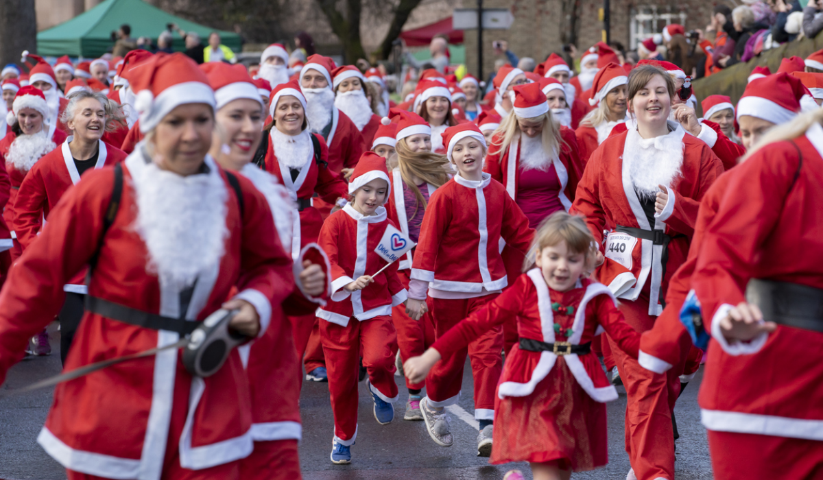 Winter Running: Must-Try Christmas-Themed Dashes Across Ireland this December